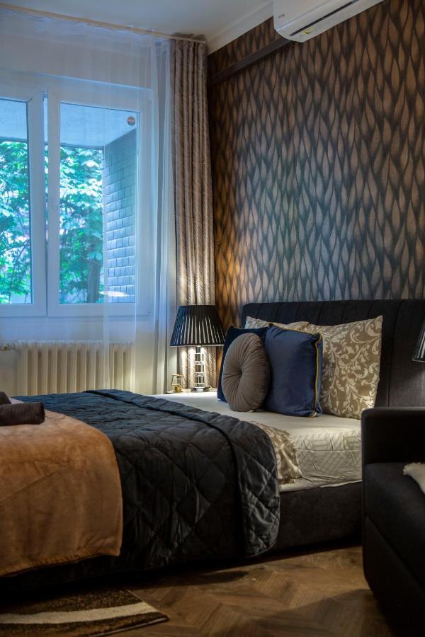 Stylish Quentin In The King Street Appartement Budapest